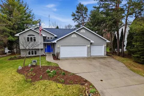 615 Sommer, Sheboygan, WI 53081