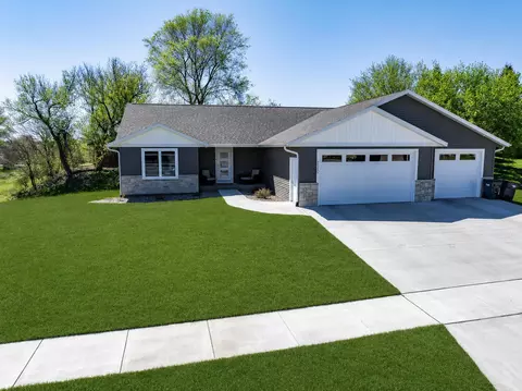 2720 Beyer, Onalaska, WI 54650