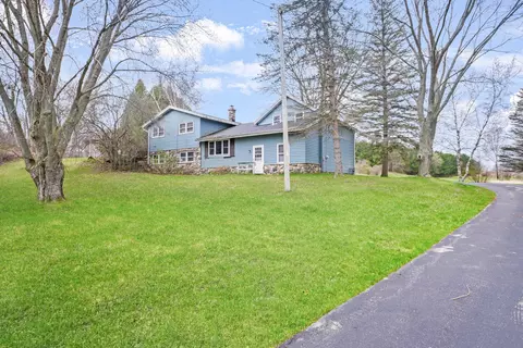 6909 Townline, Addison, WI 53090