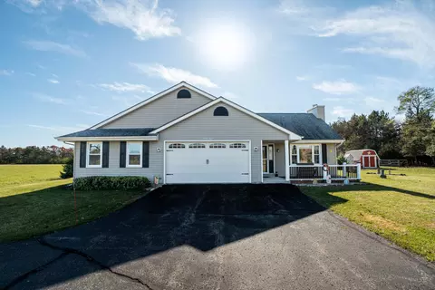 s10w32709 County Road Lo, Mukwonago, WI 53149