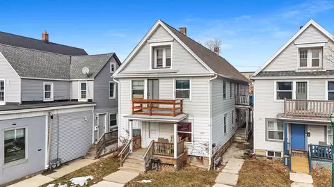 6410 W National, West Allis, WI 53214