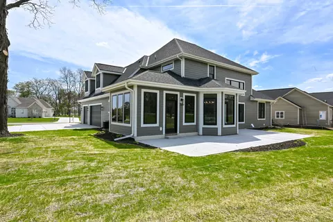 Exterior - 254 River Oaks, Delafield, WI 53018 photo 4 of 8