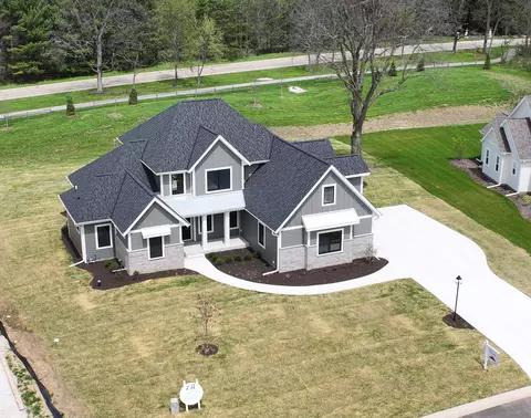 View/Area - 254 River Oaks, Delafield, WI 53018 photo 1 of 2
