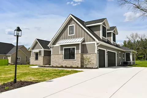 Exterior - 254 River Oaks, Delafield, WI 53018 photo 8 of 8