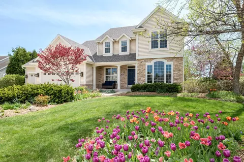 639 Prairie Hl, Mukwonago, WI 53149