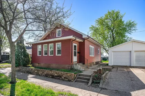 512 Windsor, La Crosse, WI 54603