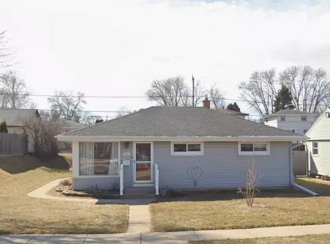 3467 E Howard, Saint Francis, WI 53235