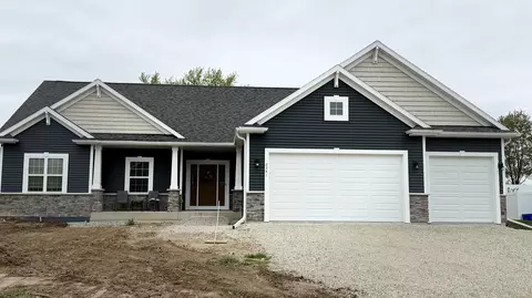 2341 Stonegate, Burlington, WI 53105