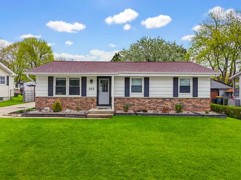 605 Victoria, West Bend, WI 53090