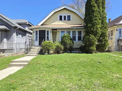 3908 N 25th, Milwaukee, WI 53206