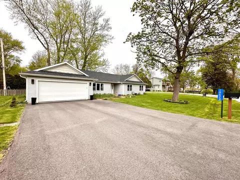 10624 284th, Trevor, WI 53179