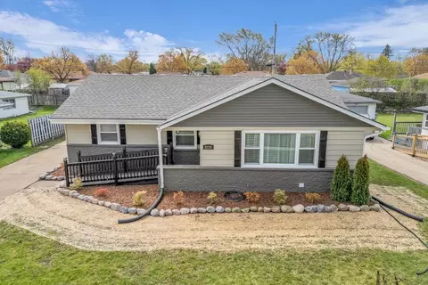 8229 W Green Tree, Milwaukee, WI 53223