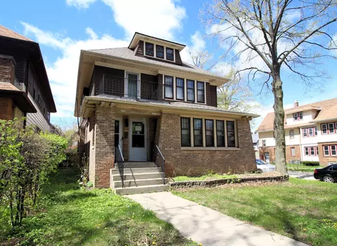 2775 N 50th #2777, Milwaukee, WI 53210