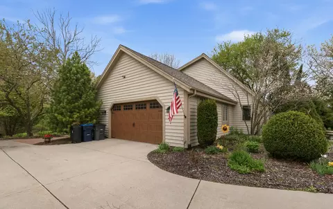 5099 Valley, West Bend, WI 53095