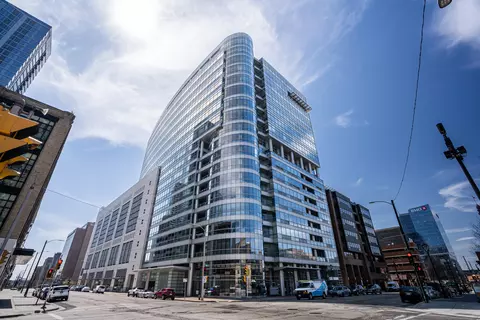 545 E Wls #502, Milwaukee, WI 53202