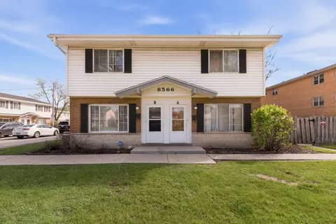 8566 W Appleton #B, Milwaukee, WI 53225