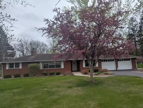 w5909 Brick Church Road, Walworth, WI 53125