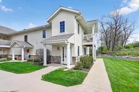 w197n16960 Stonewall #12, Jackson, WI 53037