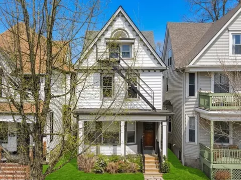 2531 N Murray, Milwaukee, WI 53211