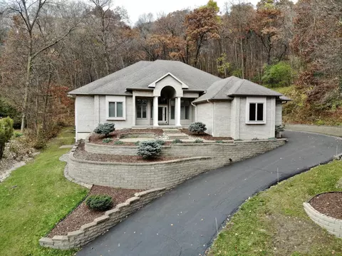 1178 Aspen Vly, Onalaska, WI 54650