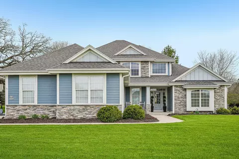n73w24608 Peterson, Sussex, WI 53089