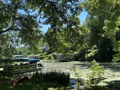 Lt123 Oak #124, La Grange, WI 53121