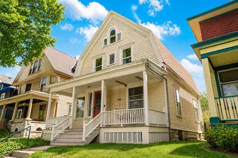 948 N 34th, Milwaukee, WI 53208