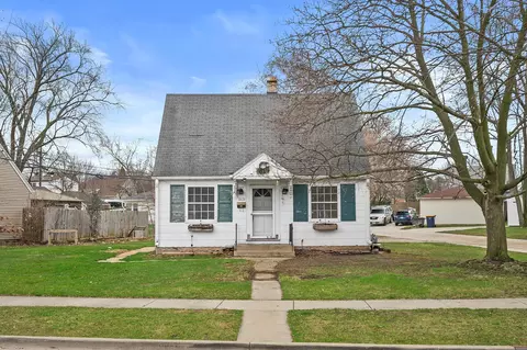 2815 S 91st, West Allis, WI 53227