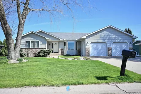 130 Benson, Lewiston, MN 55952