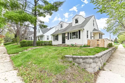 6300 W Cleveland, Milwaukee, WI 53219