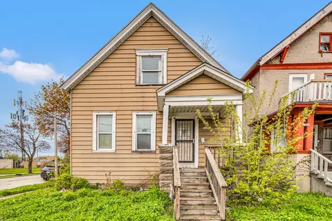 1344 W Atkinson, Milwaukee, WI 53206