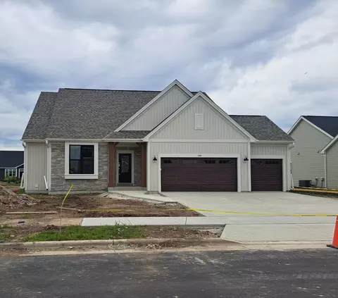 1267 Wild Rye, Oconomowoc, WI 53066