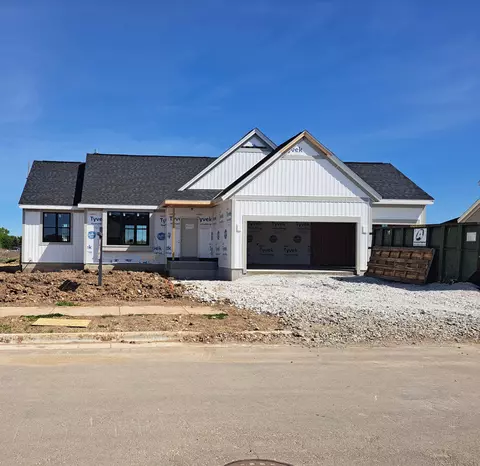 1260 Wild Rye, Oconomowoc, WI 53066
