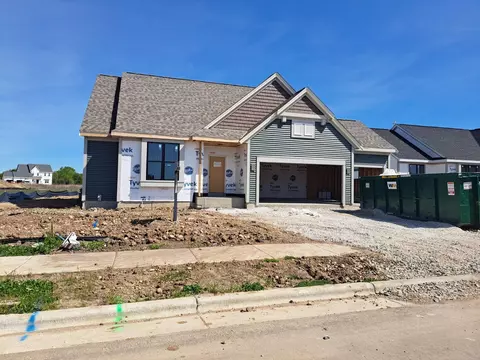 1252 Wild Rye, Oconomowoc, WI 53066