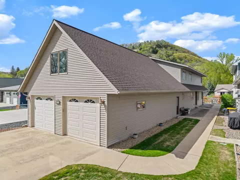 300 Marina, Brownsville, MN 55919