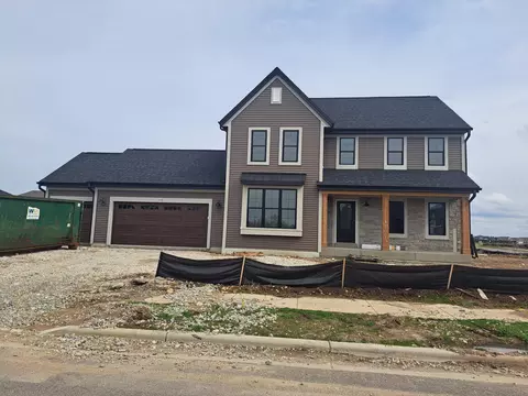 1733 Hammock, Oconomowoc, WI 53066