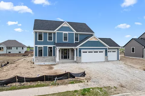1737 Hammock, Oconomowoc, WI 53066