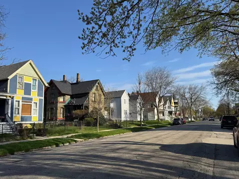 2409 N 1st, Milwaukee, WI 53212