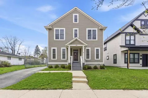 2367 N Dr William Finlayson, Milwaukee, WI 53212