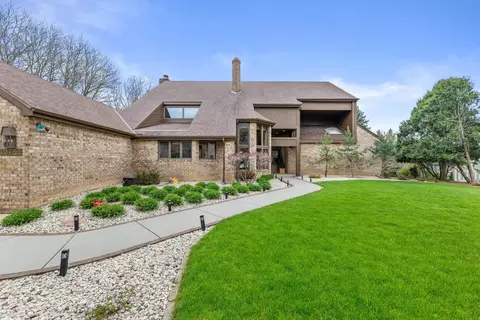 19755 Brian, Brookfield, WI 53045