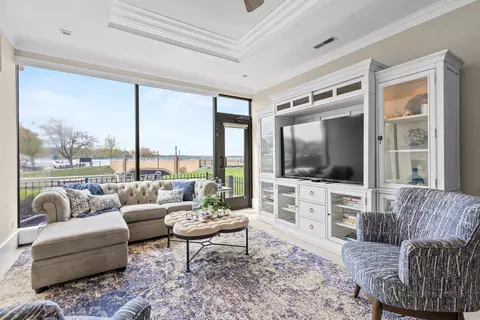 101 Broad #104, Lake Geneva, WI 53147