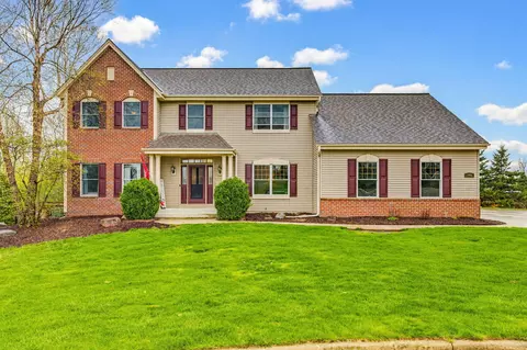740 Meadow Rdg, Brownsville, WI 53006