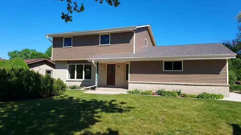 8030 S Waring, Oak Creek, WI 53154