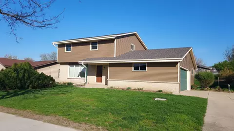 8030 S Waring, Oak Creek, WI 53154