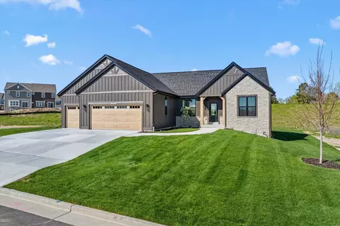 w209n5699 Turnberry #LT 103, Menomonee Falls, WI 53052