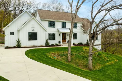 s67w20095 Benjamin, Muskego, WI 53150