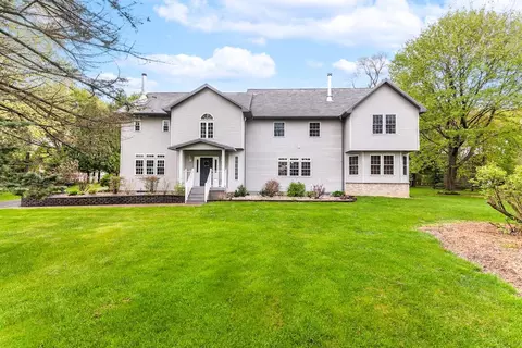 w329n4072 Lakeland, Nashotah, WI 53058