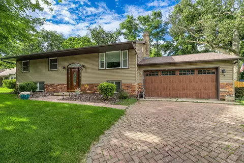 501 Sue Ann, Lake Geneva, WI 53147