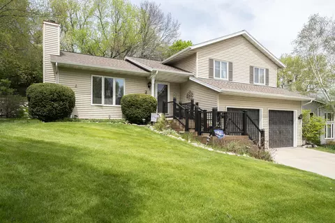 204 Cambridge, Waukesha, WI 53188