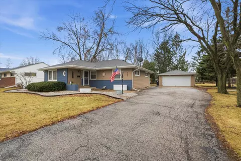 309 W 2nd, Elkhorn, WI 53121